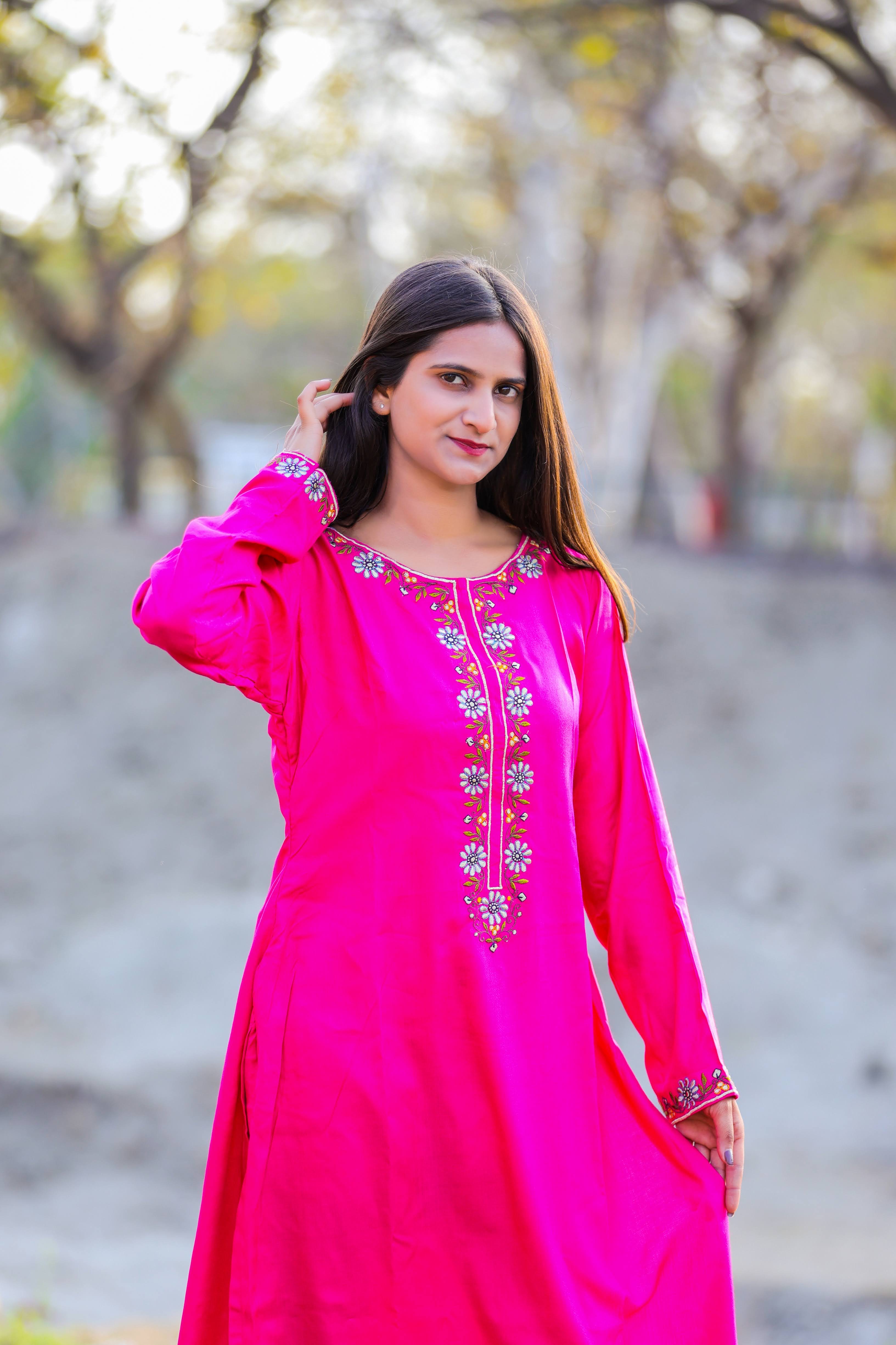 Aviva Embroidered Kurta and Straight Pant Set