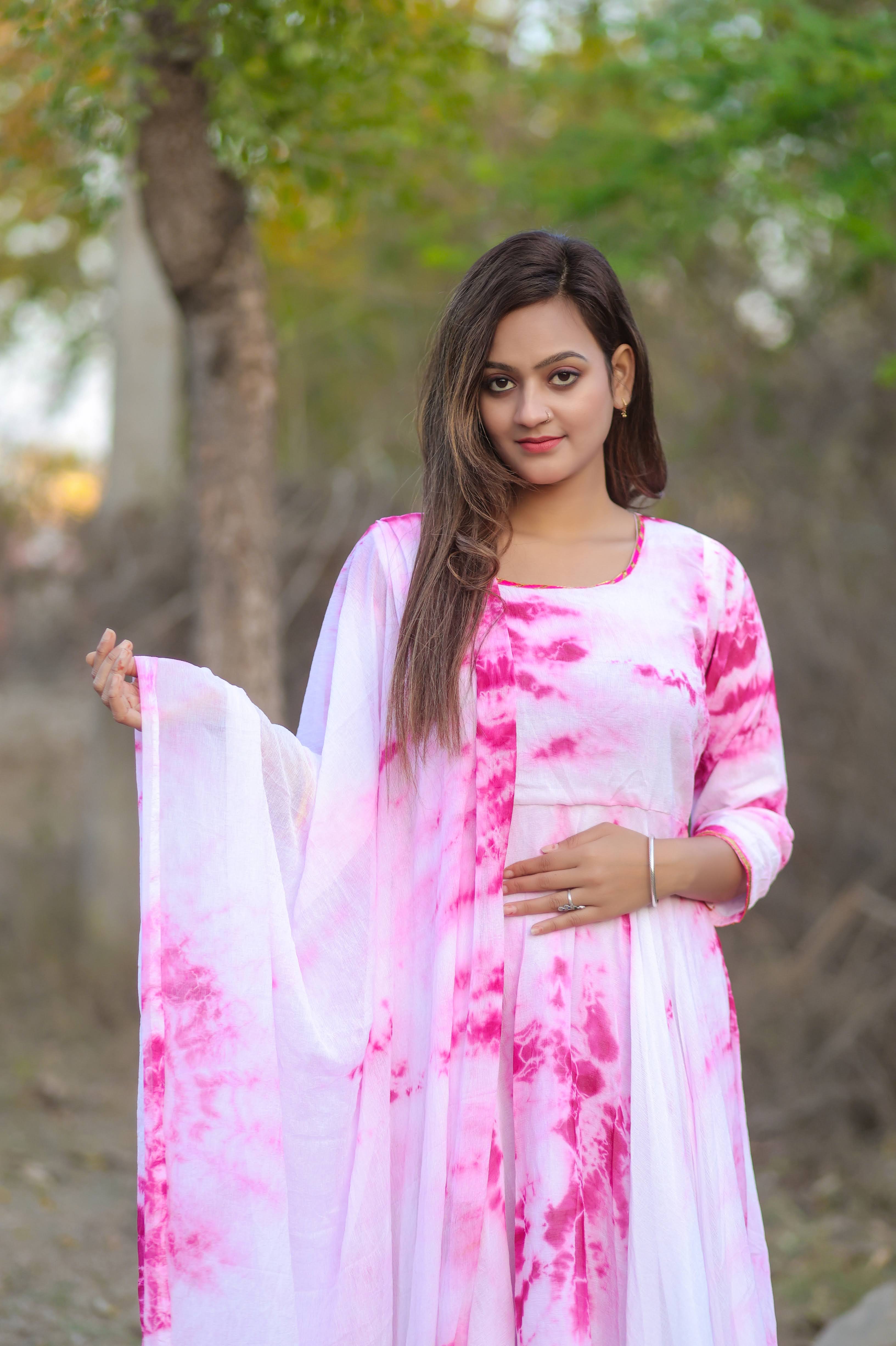Aria Bandhani Tie and Dye Kurta Pant and Duppatta Set testing