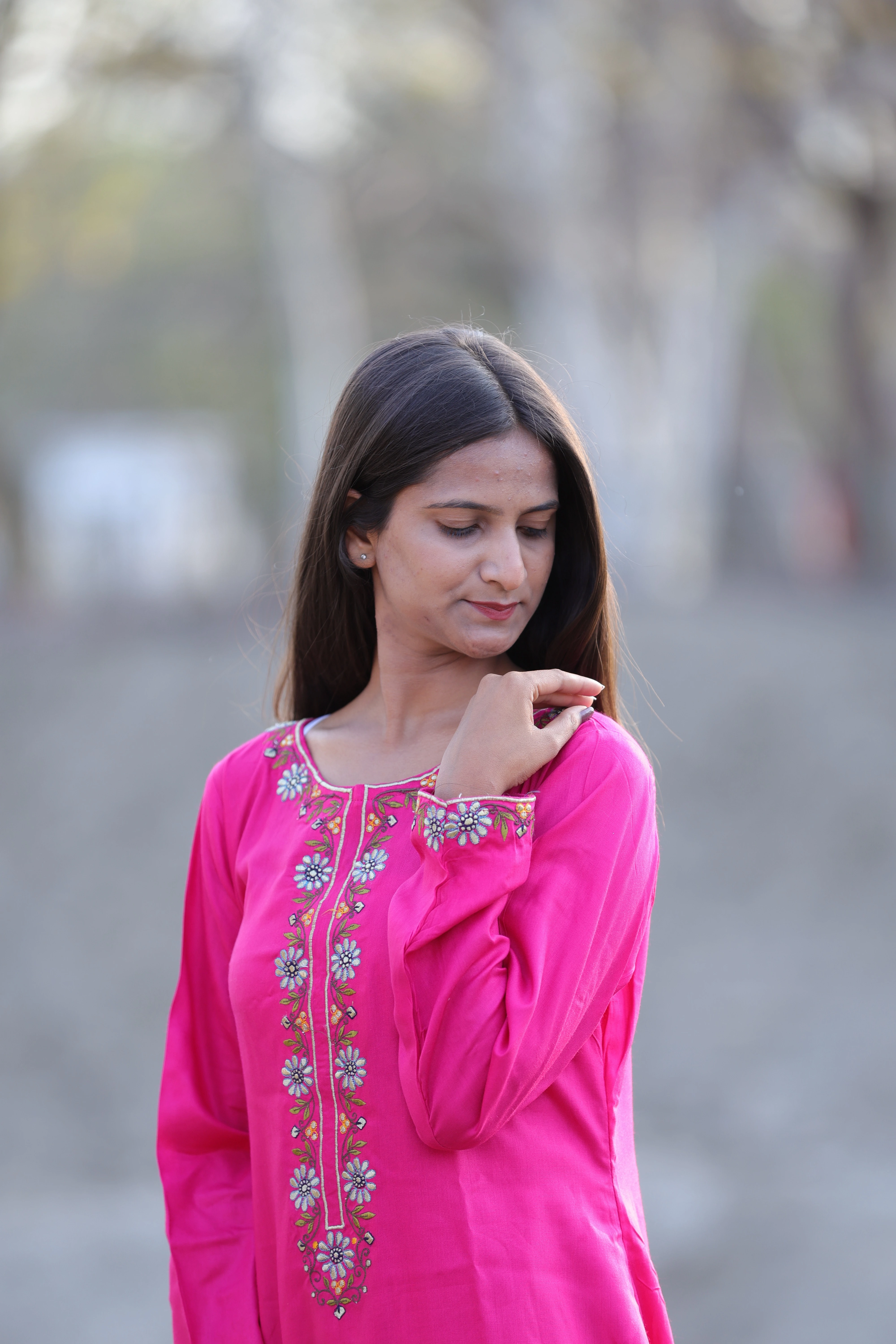 Aviva Embroidered Kurta and Straight Pant Set